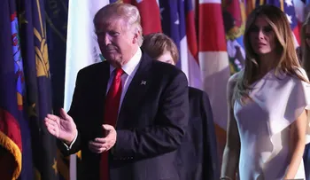 Donald Trump sí vivirá en la Casa Blanca; Melania y su hijo Barron, no... por ahora