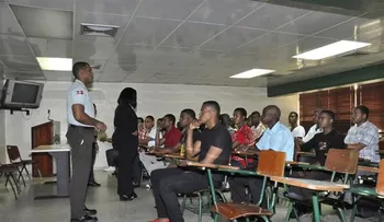 AMET inició en su sede central evaluaciones para reclutar 300 nuevos Policías jóvenes.
