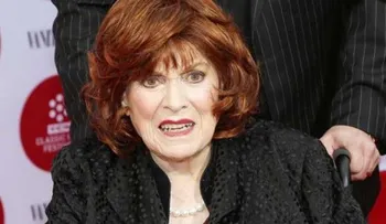 Actriz Maureen O'Hara es enterrada en Arlington