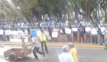 En Santiago realizan parada cívica por Día Internacional de la No Violencia contra la Mujer