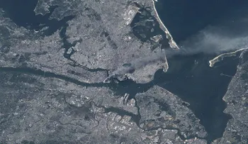 El único estadounidense no estuvo en Tierra durante ataque 11-S, pero lo vio todo