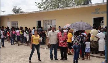 Operativo médico en Bayaguana llena de satisfacción a moradores 