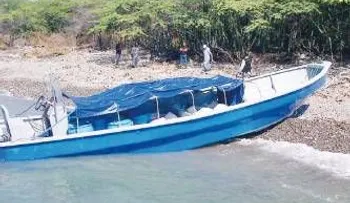 Un muerto y 15 personas detenidas al zozobrar yola