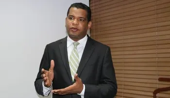 Candidato a alcalde de Pedernales pide incluir al MP en investigación de traslado de votantes