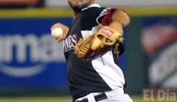 Carlos Pimentel lanzó blanqueada en Triple A 