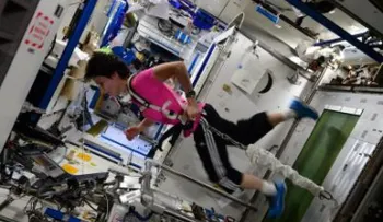 ¿Cómo se mantienen en forma los astronautas?