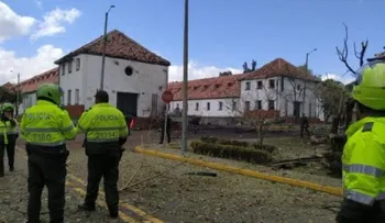 Al menos 10 muertos y 79 heridos tras explosión de un carro bomba en una escuela de cadetes de Bogotá