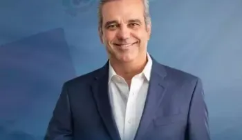  Abinader dice que el país seguirá avanzando, en un mensaje de felicitación por año nuevo