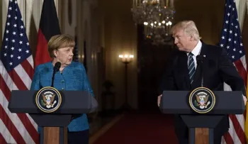 Trump a Merkel, sobre escuchas telefónicas: "Al menos tenemos algo en común, quizá"