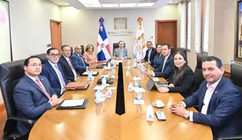 Valdez Albizu y ADOFINTECH impulsan modernización de los pagos instantáneos
