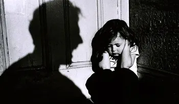 Cómo descubrir el maltrato infantil 