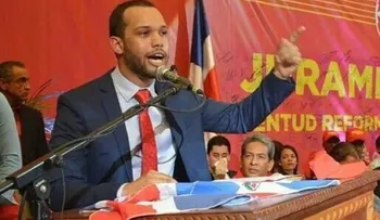 Carlos Modesto pide sean incluidos representantes de la juventud en debate sobre salarios