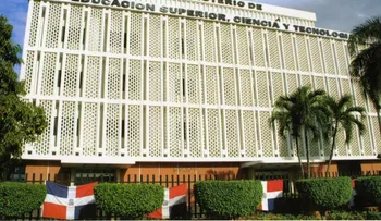 Concluye cumbre académica en RD