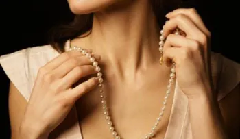 3 tratamientos sencillos para cuidar de la belleza de tu escote