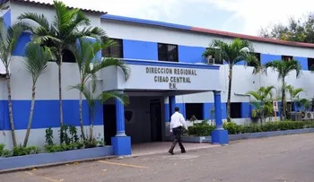 Investigan funcionario acusado de violar a su hija de 13 años en Santiago 