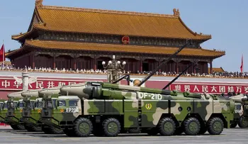 China se adelanta a Rusia y EE.UU. en prueba de misil balístico con un planeador hipersónico
