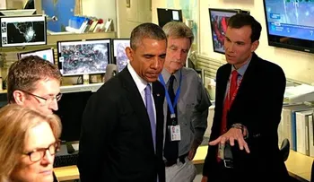 Obama pide prepararse para la temporada de huracanes