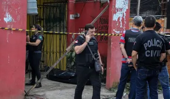 Policía civil asesina a su exnovia y se suicida en un edificio público de Brasil