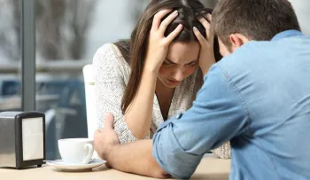 4 señales de que estás en una relación mala para tu salud mental