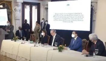 Presidente Abinader exhorta población ponerse 3ra dosis de refuerzo contra el covid-19