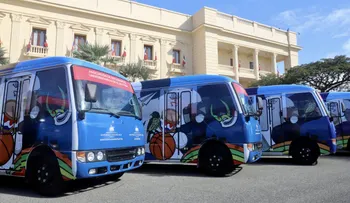 Presidente Abinader encabeza entrega 50 modernos autobuses para asociaciones de estudiantes universitarios de todo el país