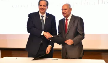 Salud Pública y HOMS firman alianza para combatir hepatitis virales y cáncer de hígado