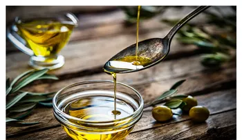 Aceite de oliva, el "oro verde" de la salud