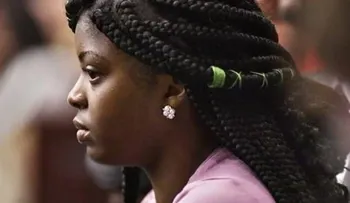Una madre que se robó recién nacida, tuvo que decirle la verdad más terrible: "no eres mía, pero siempre te amaré"