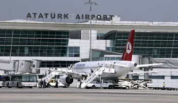 Erdogan partió del aeropuerto de Estambul con destino desconocido