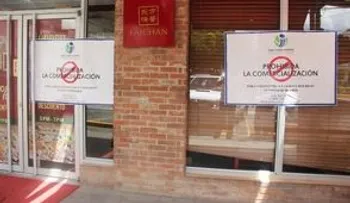 Pro Consumidor cierra pica pollo en Los Mameyes por falta de higiene y restaurante en Piantini 
