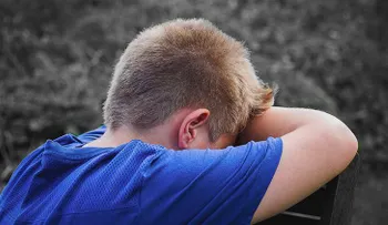 Uno de los violadores más jóvenes del Reino Unido abusó 15 veces de su amigo