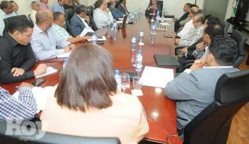 Equipo Agropecuario del Gobierno adopta medidas para mitigar sequía