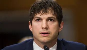 El apasionado testimonio de Ashton Kutcher contra el tráfico sexual