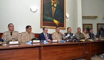 Danilo Medina ordena cuerpos élites combatan delincuencia, desde este viernes con 6 mil militares y policías 