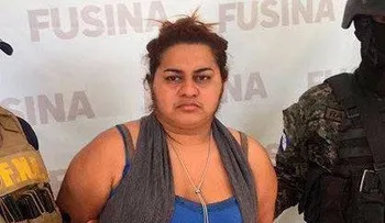 Acuchilló a su amiga por etiquetarla en una foto en Facebook donde se veía gorda