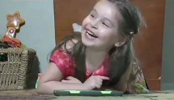 Niña de 3 años tiene el mismo coeficiente intelectual que Einstein