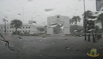 COE mantiene nueve provincias en alerta por lluvias que seguirán este viernes