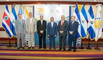 Gobernador Valdez Albizu resalta fortaleza economía y turismo de RD; participa en 286 Reunión CMCA