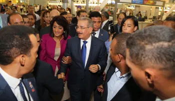 Danilo Medina llega a Nueva York para participar en Asamblea ONU