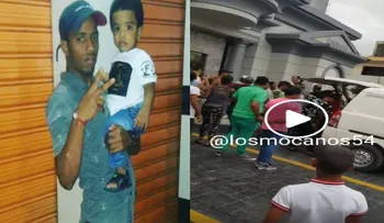 Amigos sacan de la funeraria el cuerpo sin vida del hermano del artista urbano Ceky Vicini