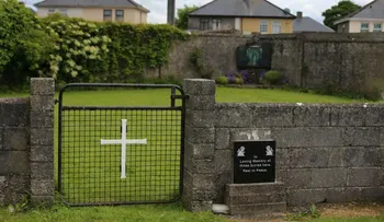 "Están debajo de mí": cómo fue posible que 796 niños desaparecieran en un orfanato de Irlanda
