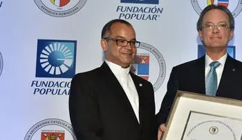 PUCMM y Fundación Popular presentan cátedra de responsabilidad social empresarial (Video)