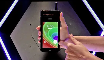 Encender el teléfono: Conozca el primer smartphone que se fuma
