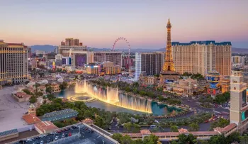 Trabajadores de casinos de Las Vegas pueden ir a huelga por primera vez en décadas