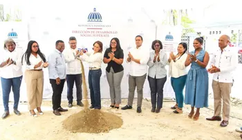 Gobierno inicia centro comunitario para formación y empleo en Elías Piña