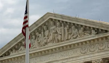 Tribunal Supremo de EEUU rechaza intervenir en la disputa sobre el plan DACA
