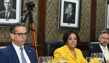 Conep respalda horario diferenciado, pero pide estudio previo para su aplicación