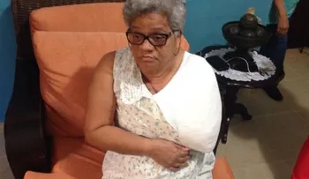 Jueza resulta con brazo roto en un frustrado intento de asalto en su contra 