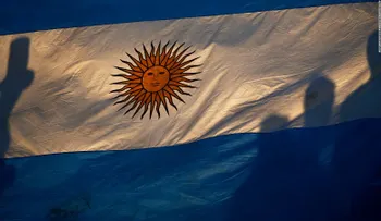 Argentina es el tercer país con la economía más miserable del mundo, según Bloomberg: ¿por qué?
