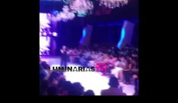 Martha Heredia se presenta en desfile de moda fuera de la cárcel